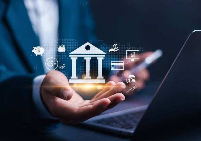 Banking & Insurance
